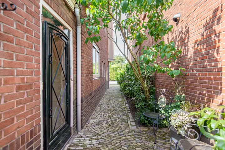 Foto 39 van Deken Nijkampstraat 20