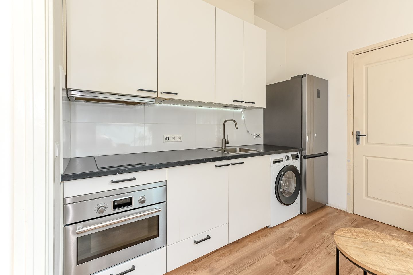 Foto 10 van Edisonstraat 25