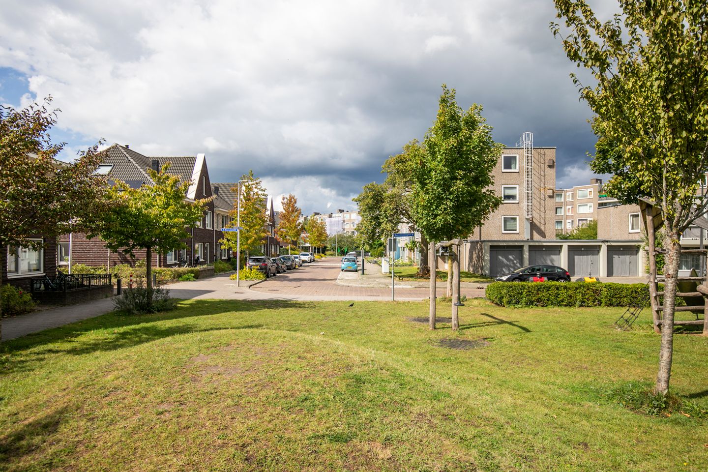 Foto 49 van Weeresteinlaan 12