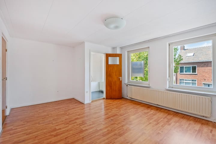 Foto 11 van Baarlosestraat 29