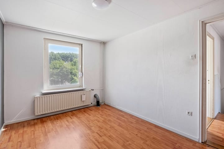 Foto 16 van Baarlosestraat 29