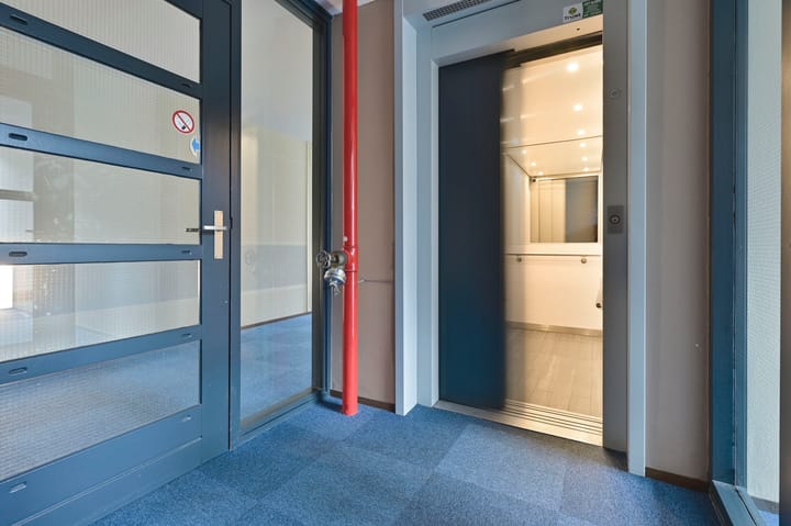 Foto 18 van Weeshuislaan 151