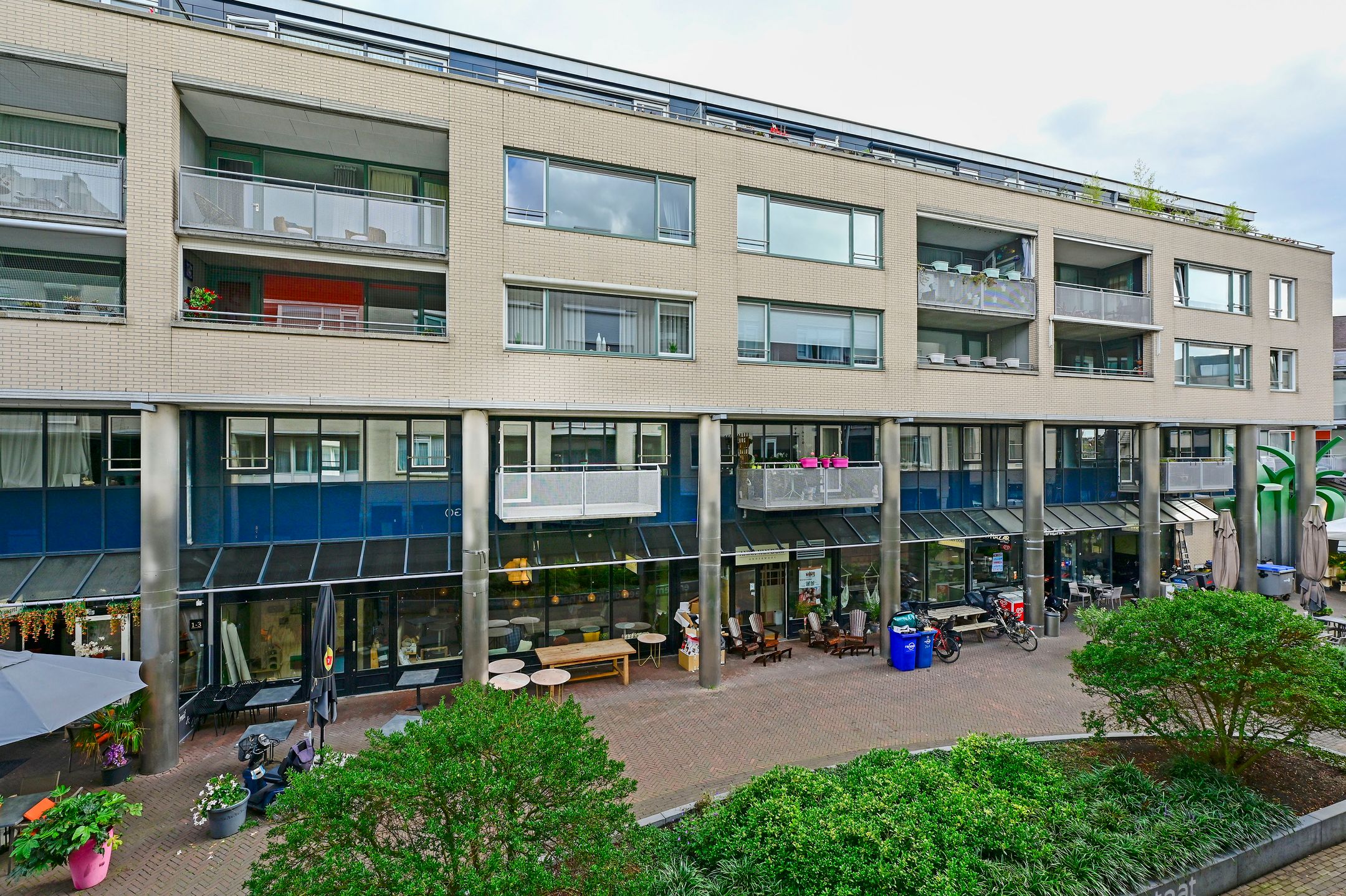 Foto 24 van Weeshuislaan 151