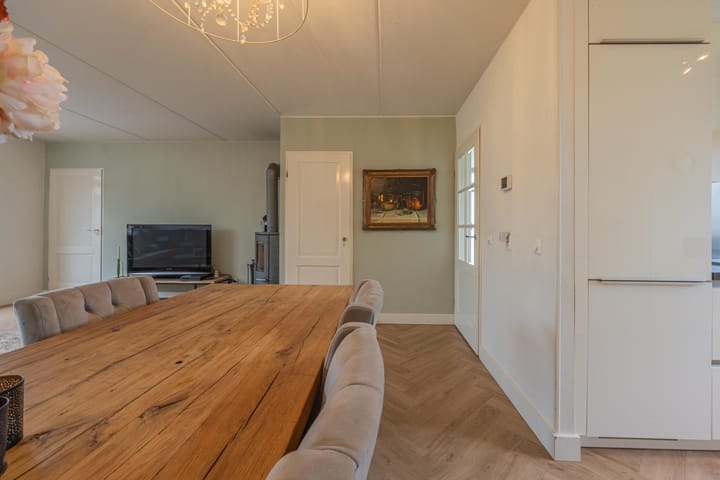 Foto 19 van Simon Vestdijkstraat 55