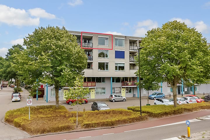 Foto 7 van Aartsbisschop Romerostraat 411