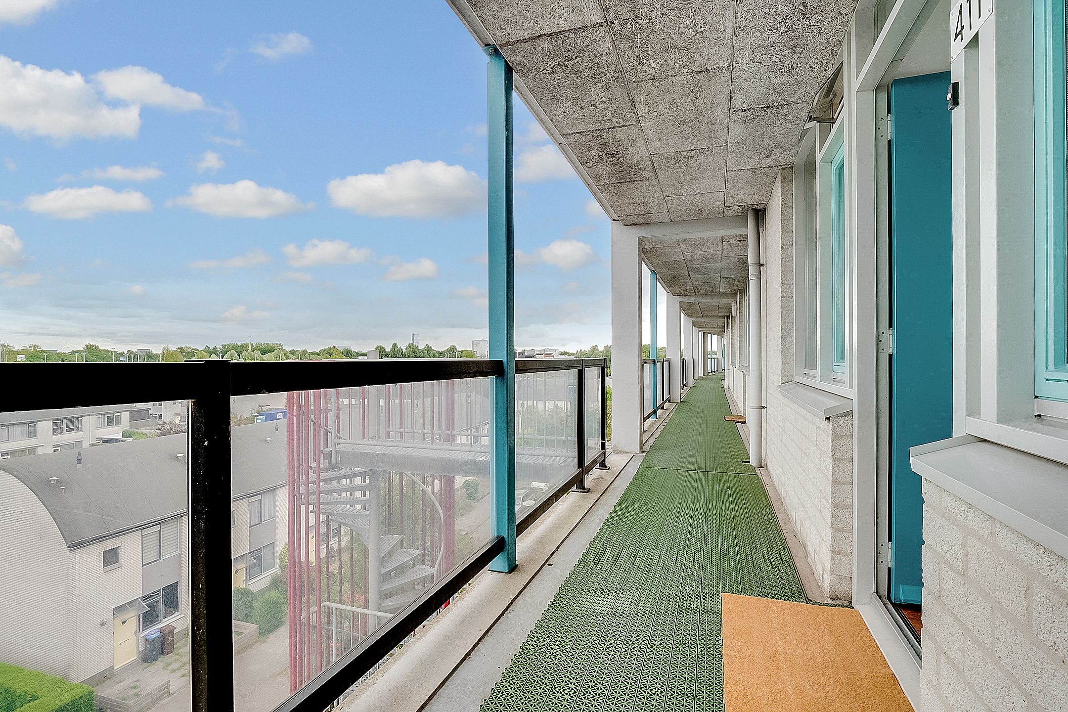 Photo 12 of Aartsbisschop Romerostraat 411