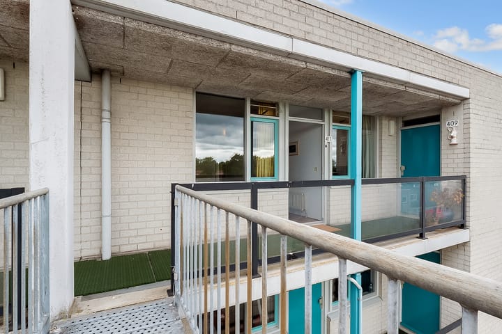 Foto 13 van Aartsbisschop Romerostraat 411