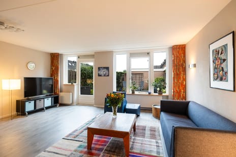 Bacchus 58 secondary image