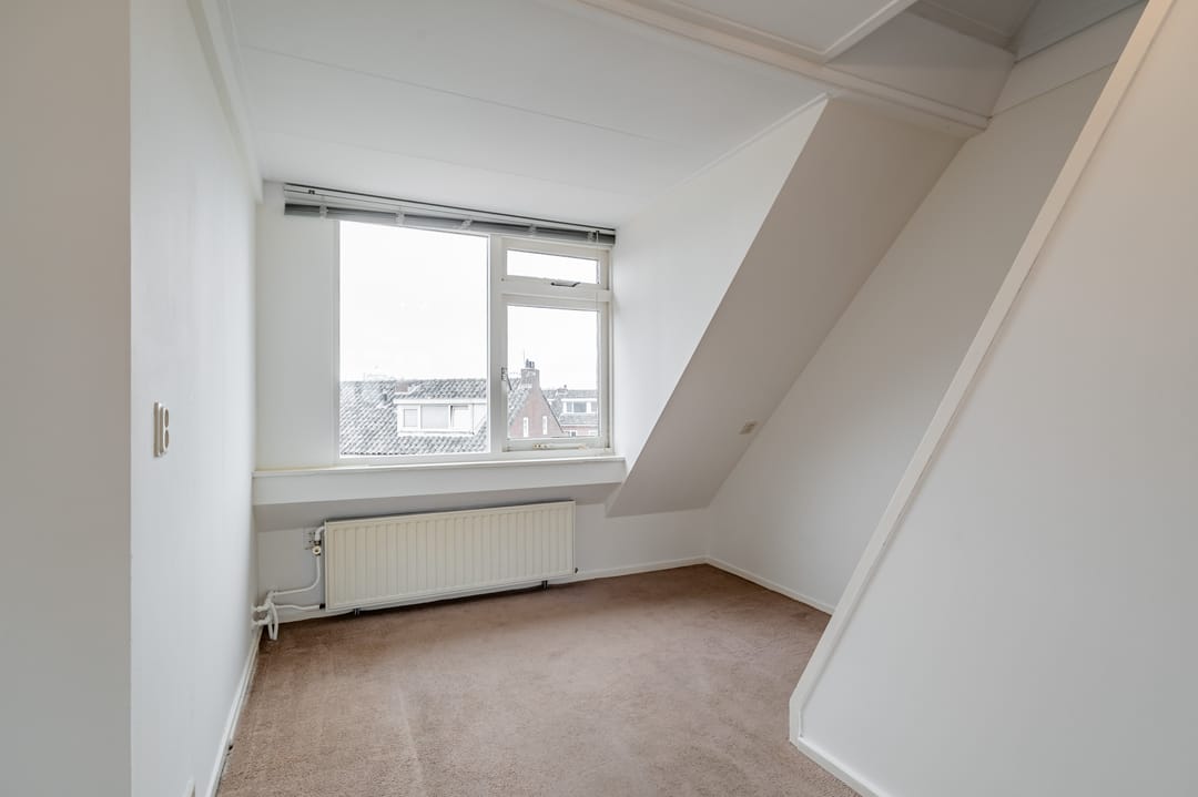 Foto 37 van Quarles van Uffordstraat 73