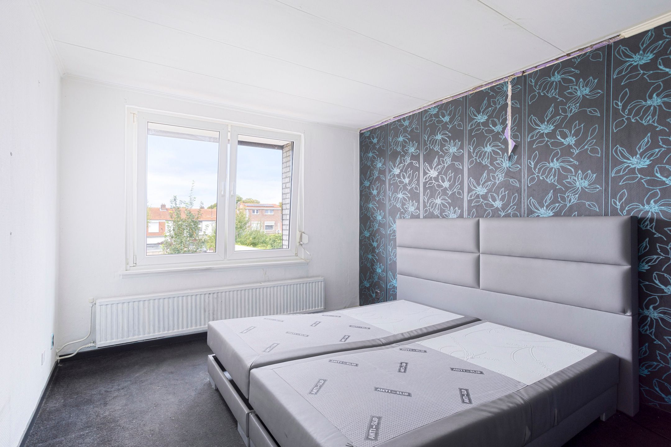 Photo 12 of Montfortstraat 16
