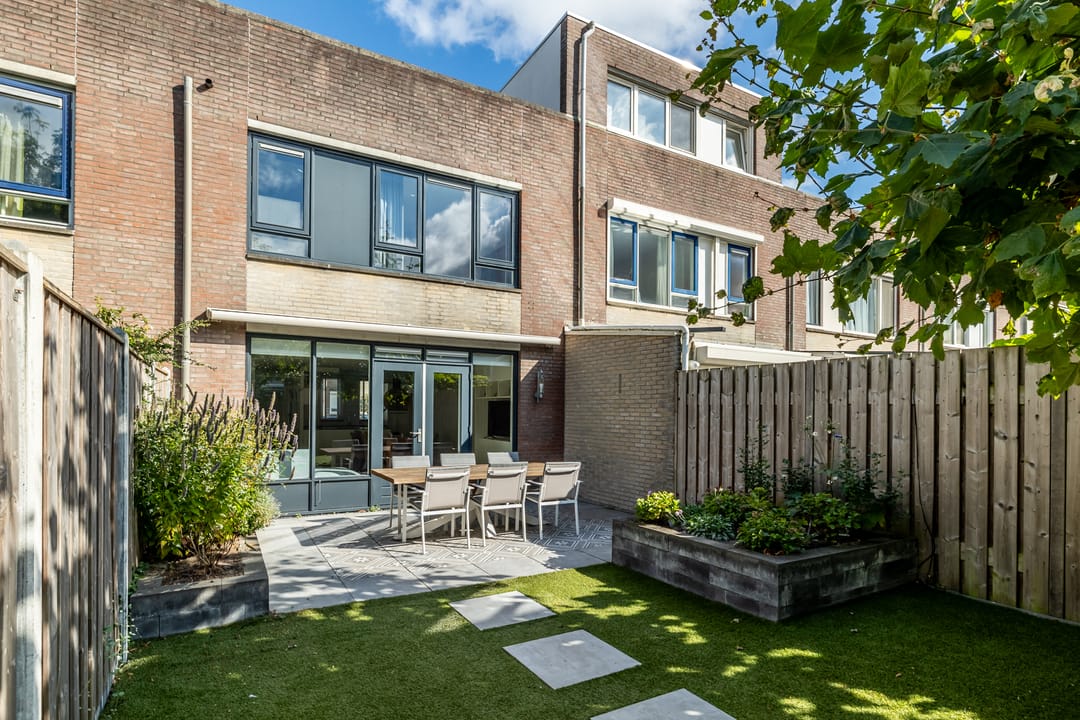 Foto 37 van Vuurvlinder 16