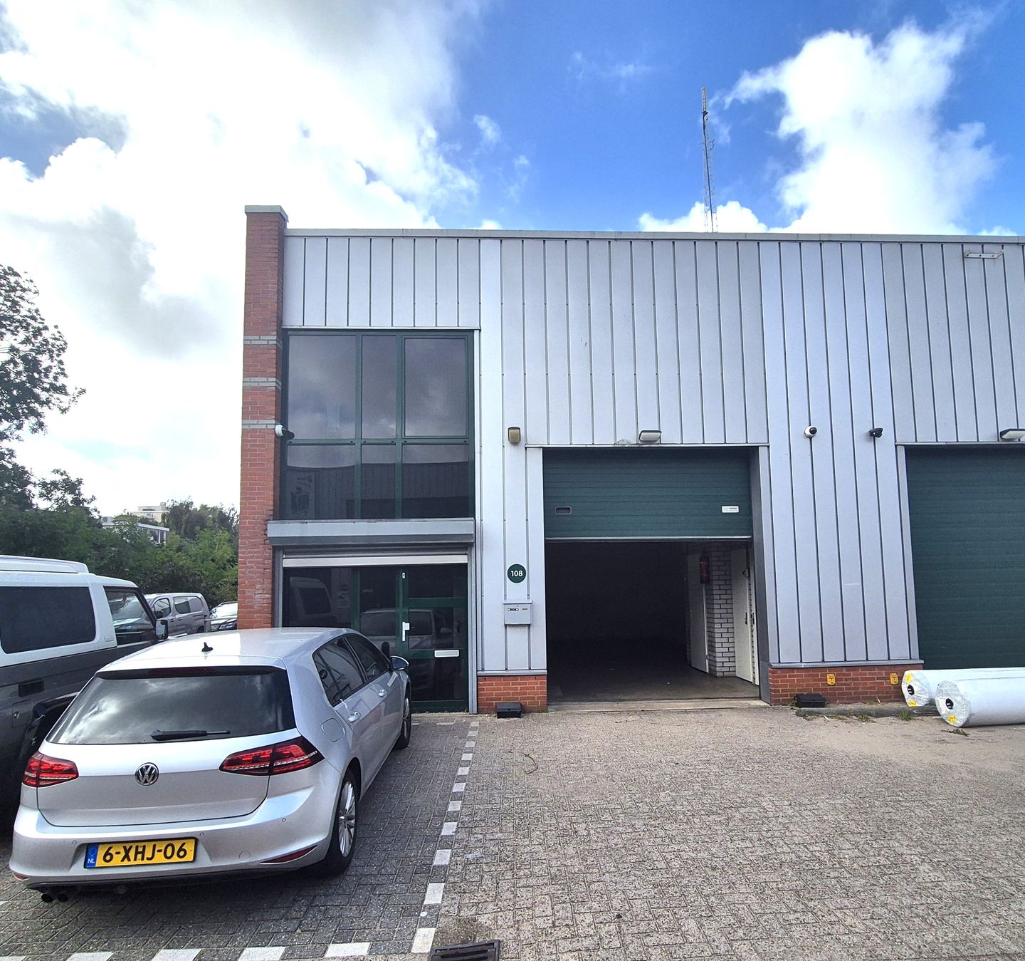 Bekijk foto 1 van Zilverstraat 108