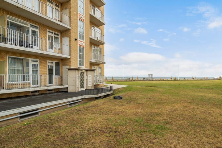 Foto 2 van Zeekant 92-A