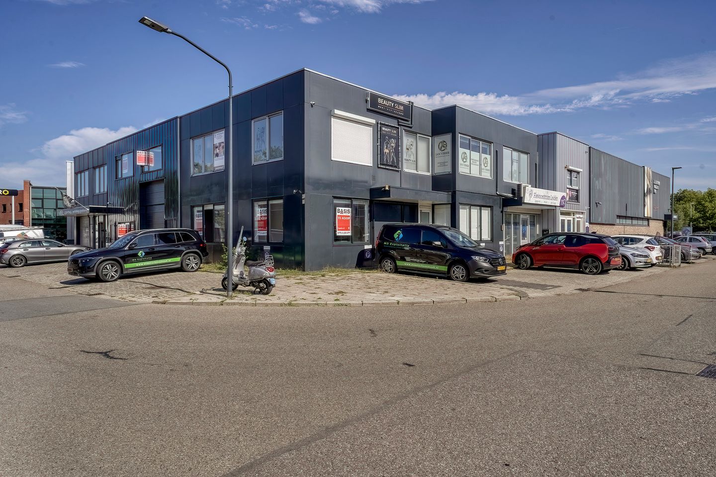 View photo 1 of Flevoweg 35-B