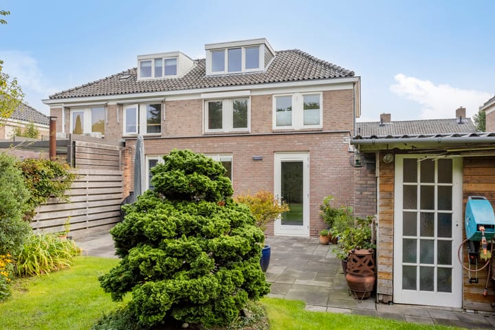 Foto 40 van Irenelaan 9