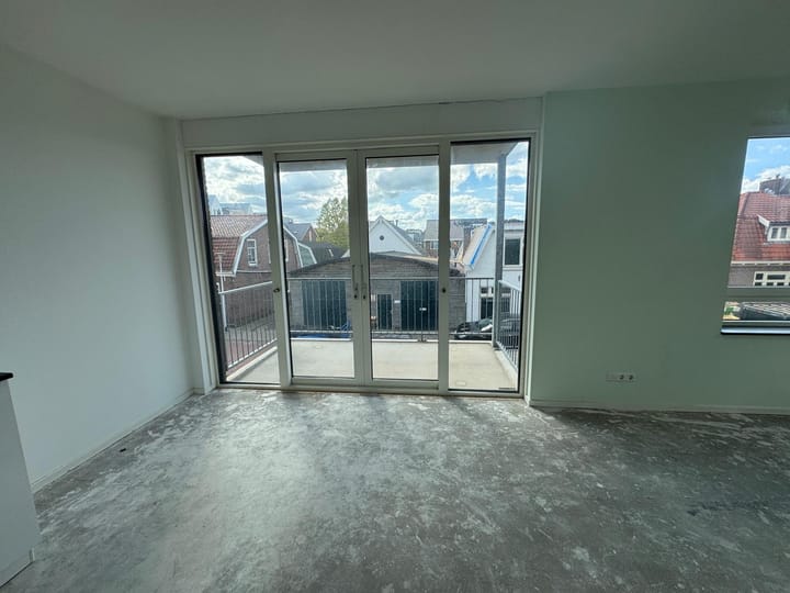 Foto 14 van Burgemeester van Meetelenstraat 18