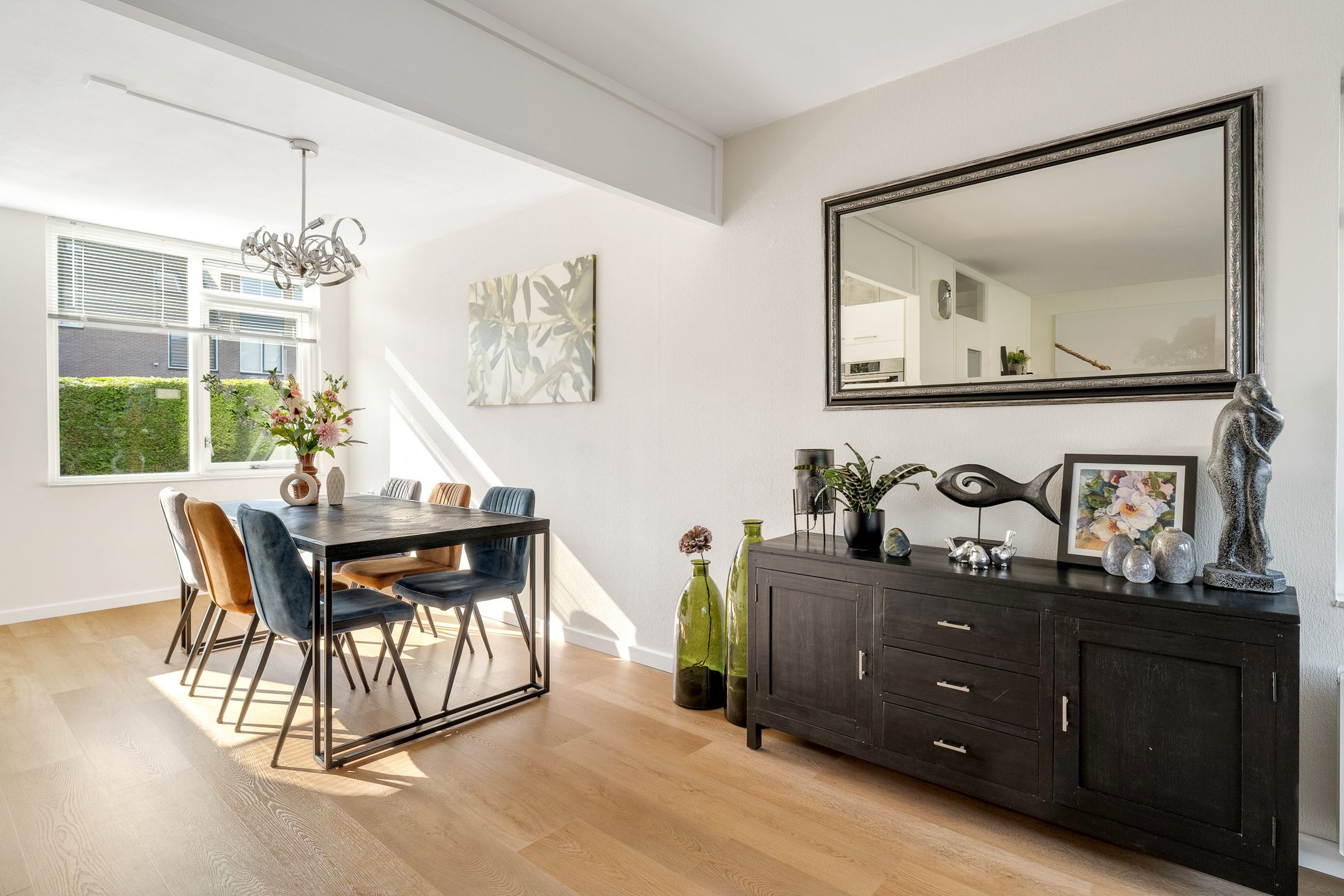 Photo 9 of Van Maanenware 40