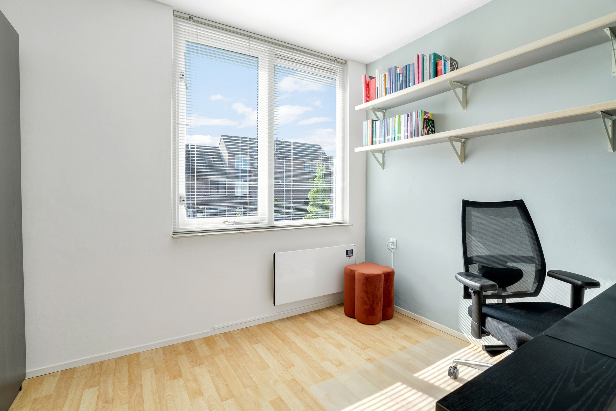 Photo 24 of Van Maanenware 40