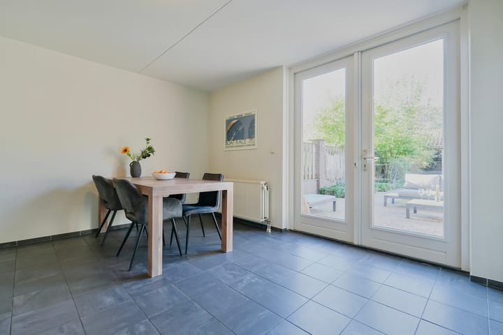 Foto 3 van Laan van Kernhem 93