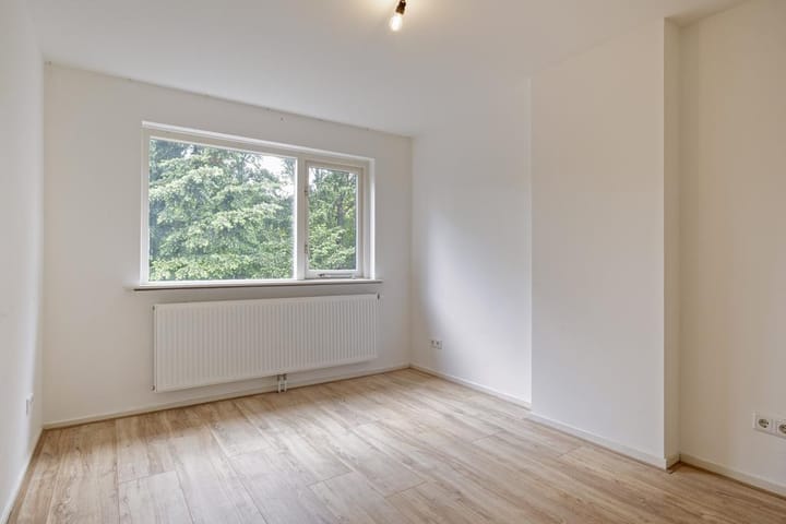 Foto 21 van van Heutszlaan 34-1