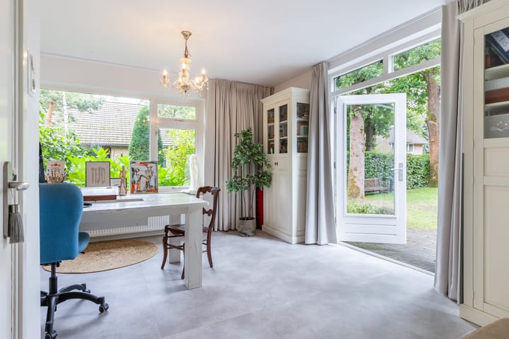 Foto 23 van Dennenlaan 1