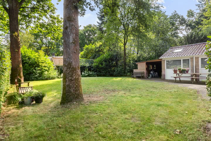 Foto 27 van Dennenlaan 1