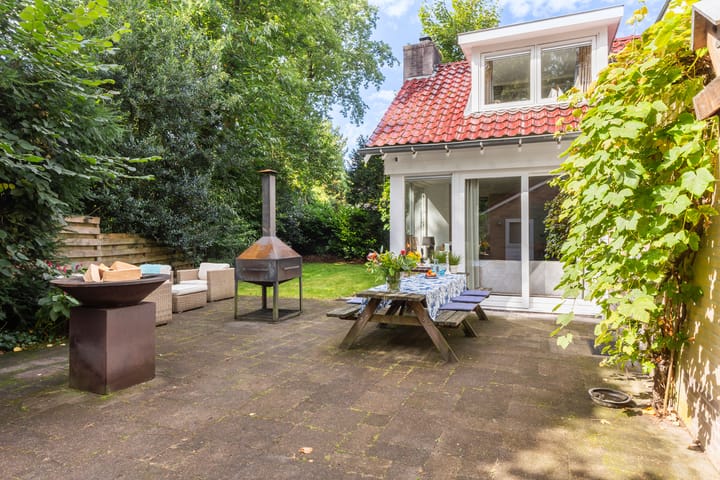 Foto 29 van Dennenlaan 1