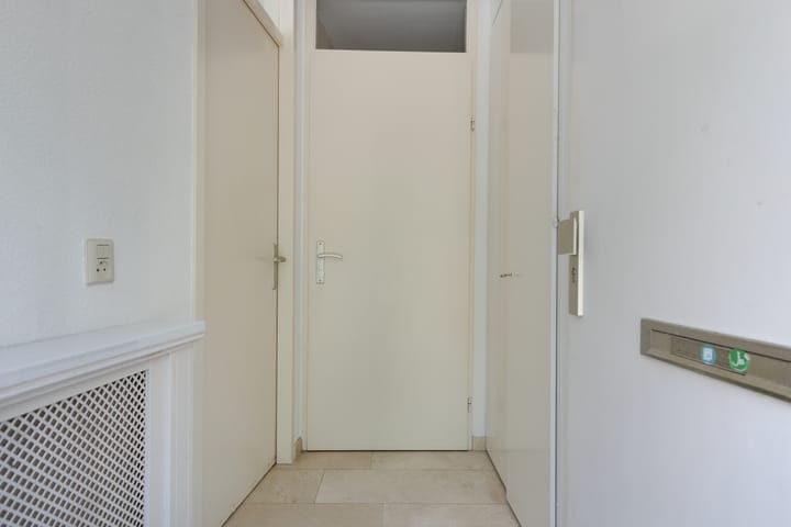 Foto 6 van Locatellistraat 23