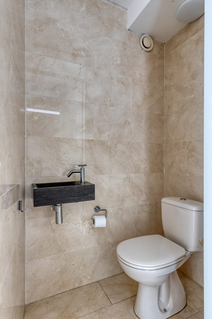 Foto 7 van Locatellistraat 23