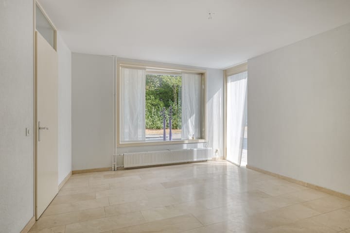 Foto 10 van Locatellistraat 23