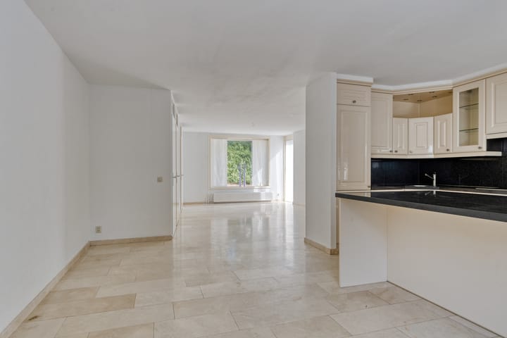 Foto 16 van Locatellistraat 23