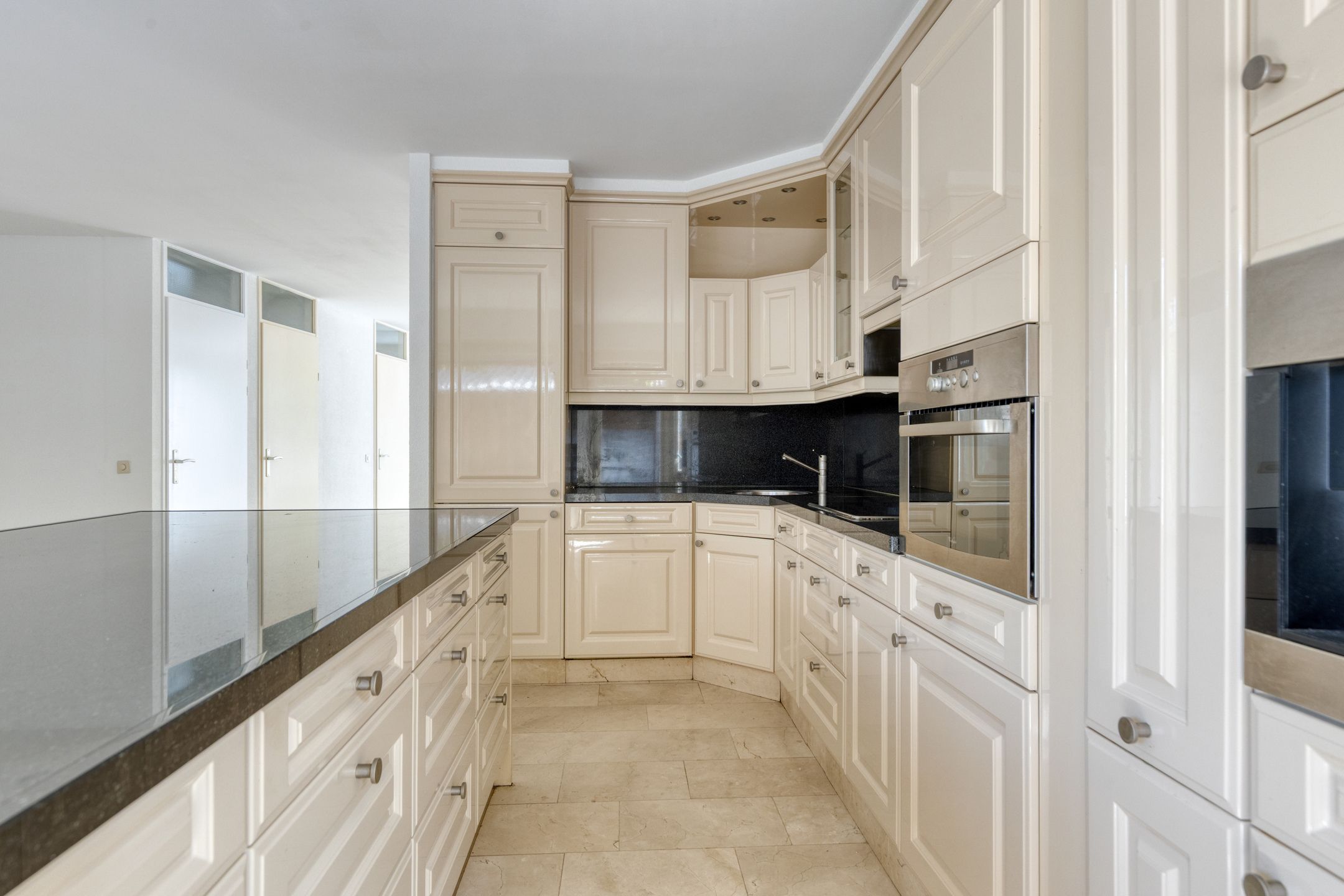 Photo 15 of Locatellistraat 23