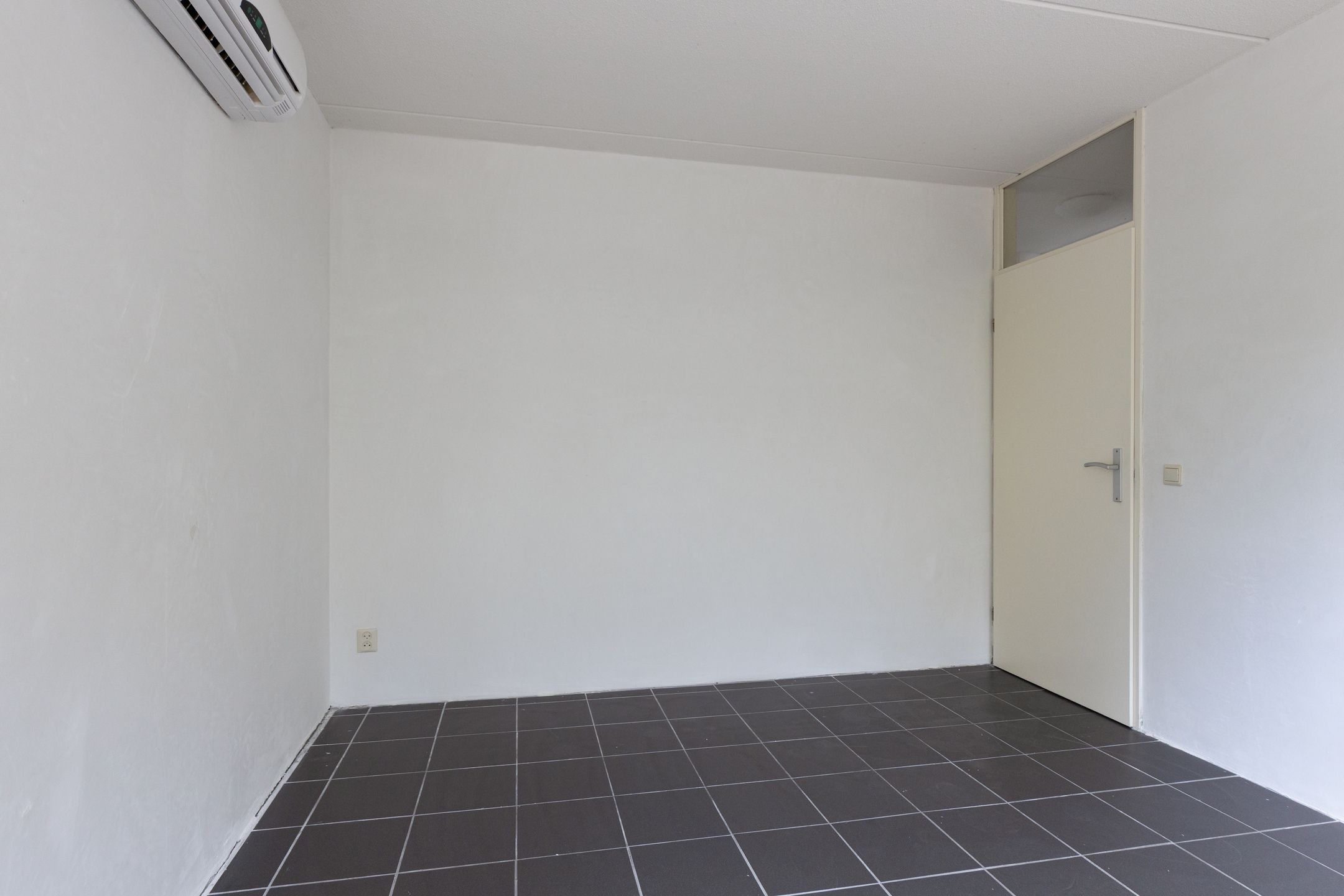 Photo 21 of Locatellistraat 23