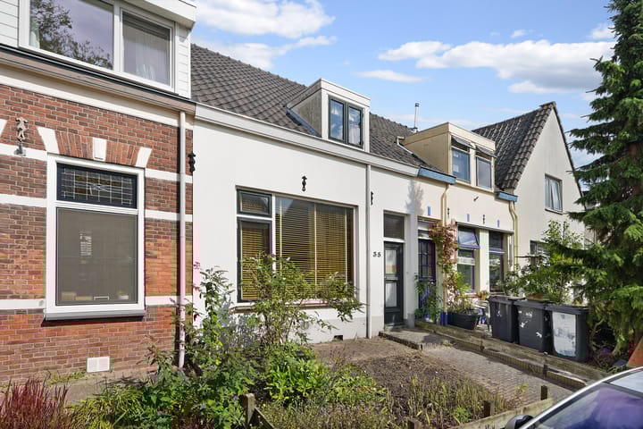 Foto 1 van J.I. Sandersestraat 35