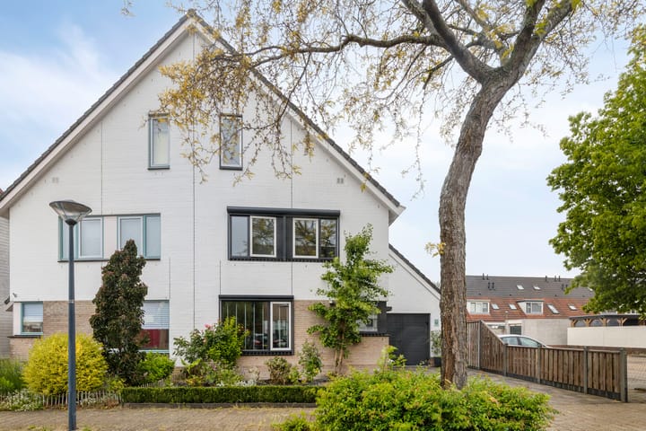 Foto 1 van Robert Stolzhof 53