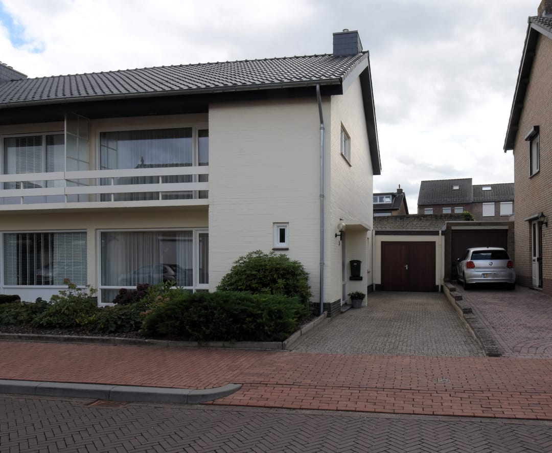 Foto 1 van Beatrixstraat 3