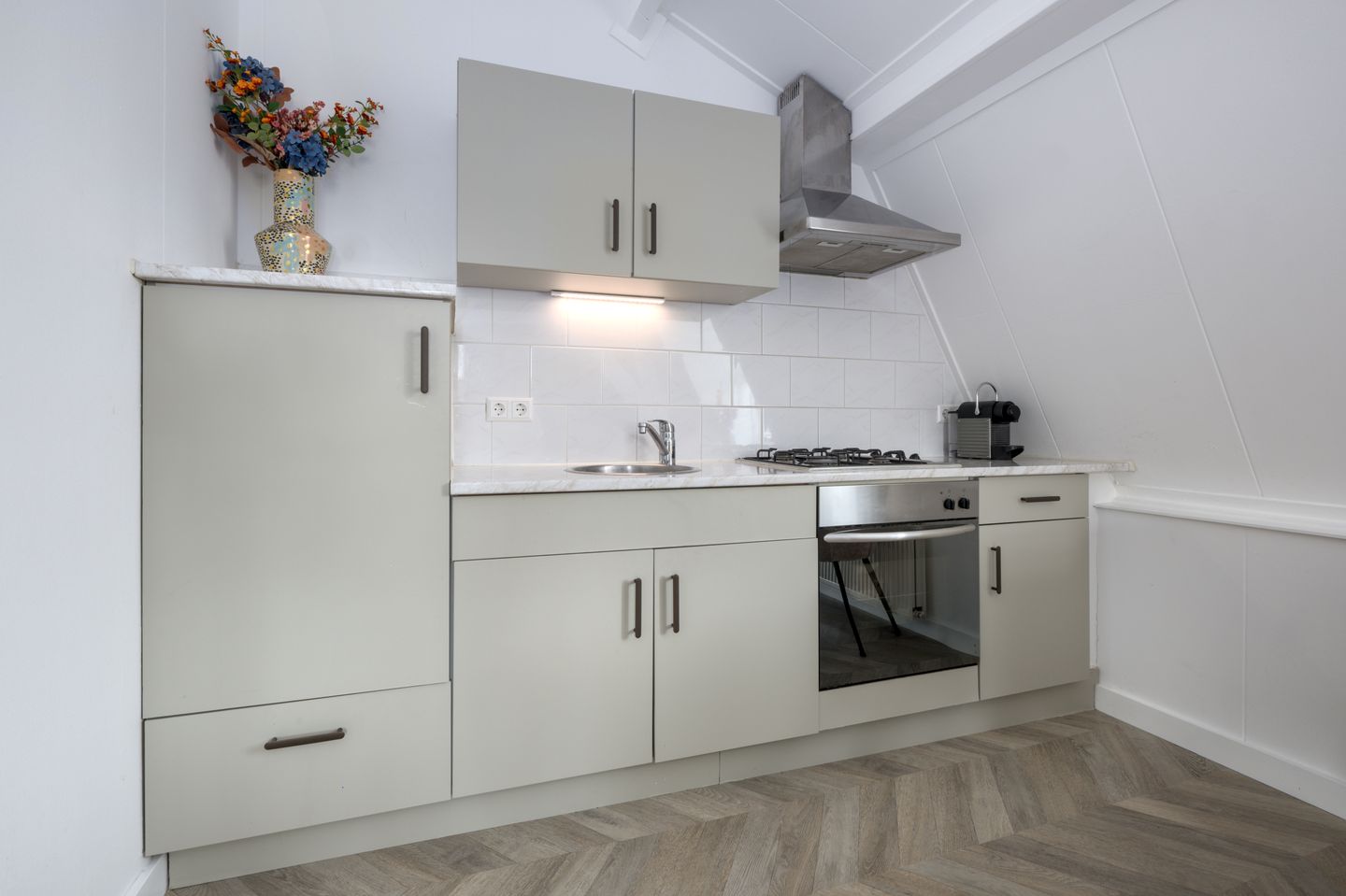 Photo 10 of Nieuw Baarnstraat 2-D