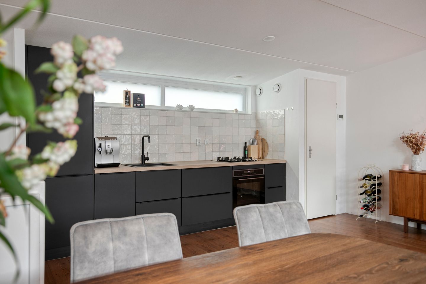 Foto 10 van Oostwal 36-H