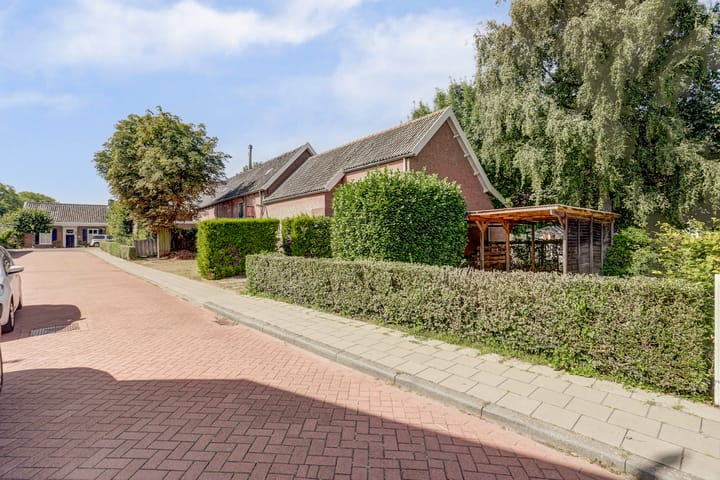 Foto 57 van Julianastraat 28