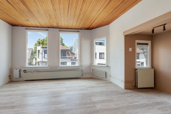 Foto 2 van Kennemerstraatweg 392