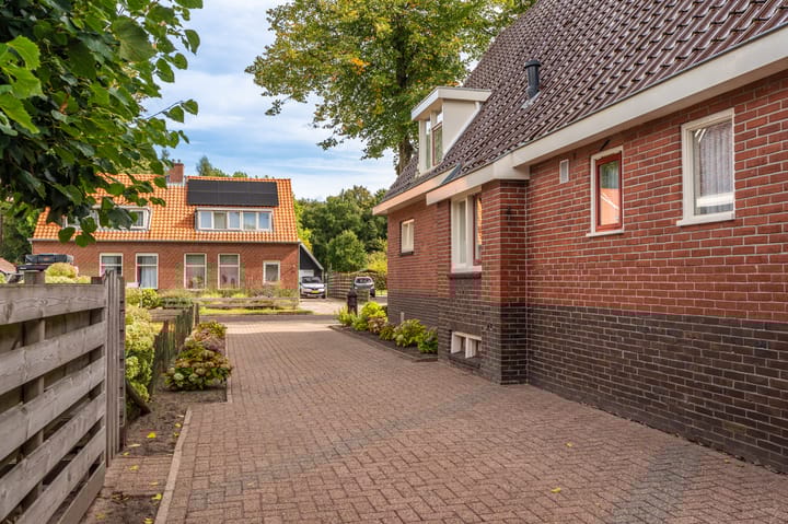 Foto 16 van Oostersingel 65