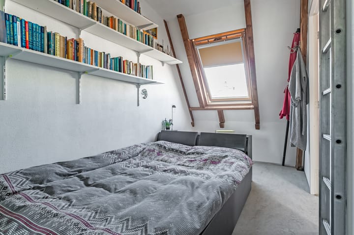 Photo 16 of Blasiusstraat 18-3