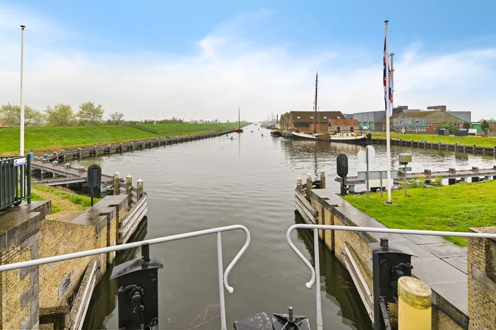 Photo 54 of Gebroeders Bonnemastrjitte 21