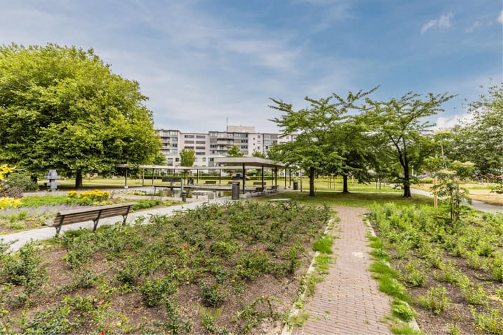 Foto 26 van Bos en Lommerplantsoen 73-F