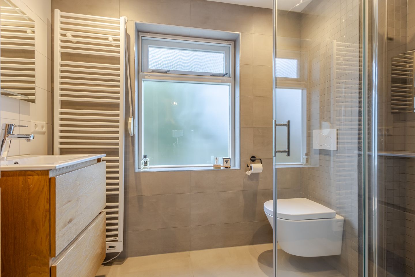 Photo 20 of Frans Halsstraat 8