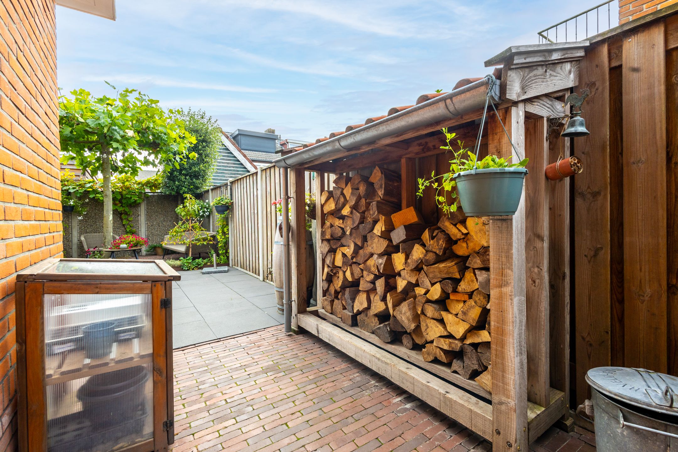 Photo 30 of Frans Halsstraat 8