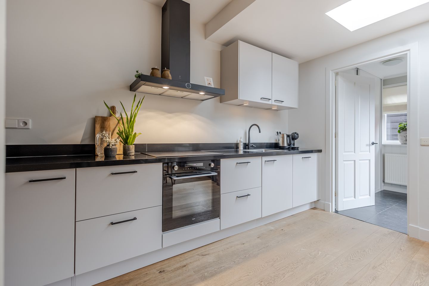 Photo 10 of Frans Halsstraat 8