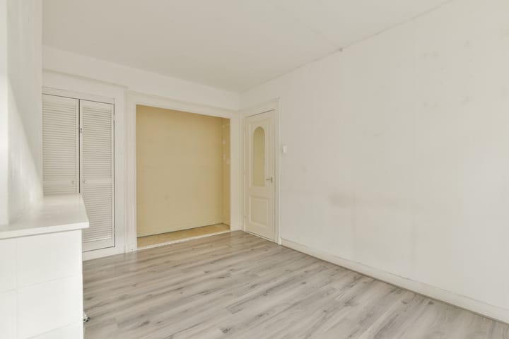 Photo 20 of De Wittenkade 31-1R