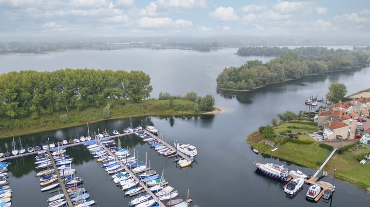 Photo 9 of Bongerd 34