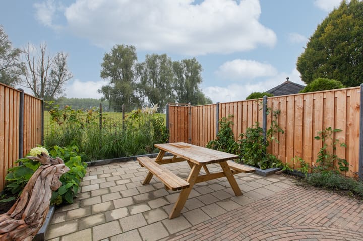 Photo 23 of Bongerd 34